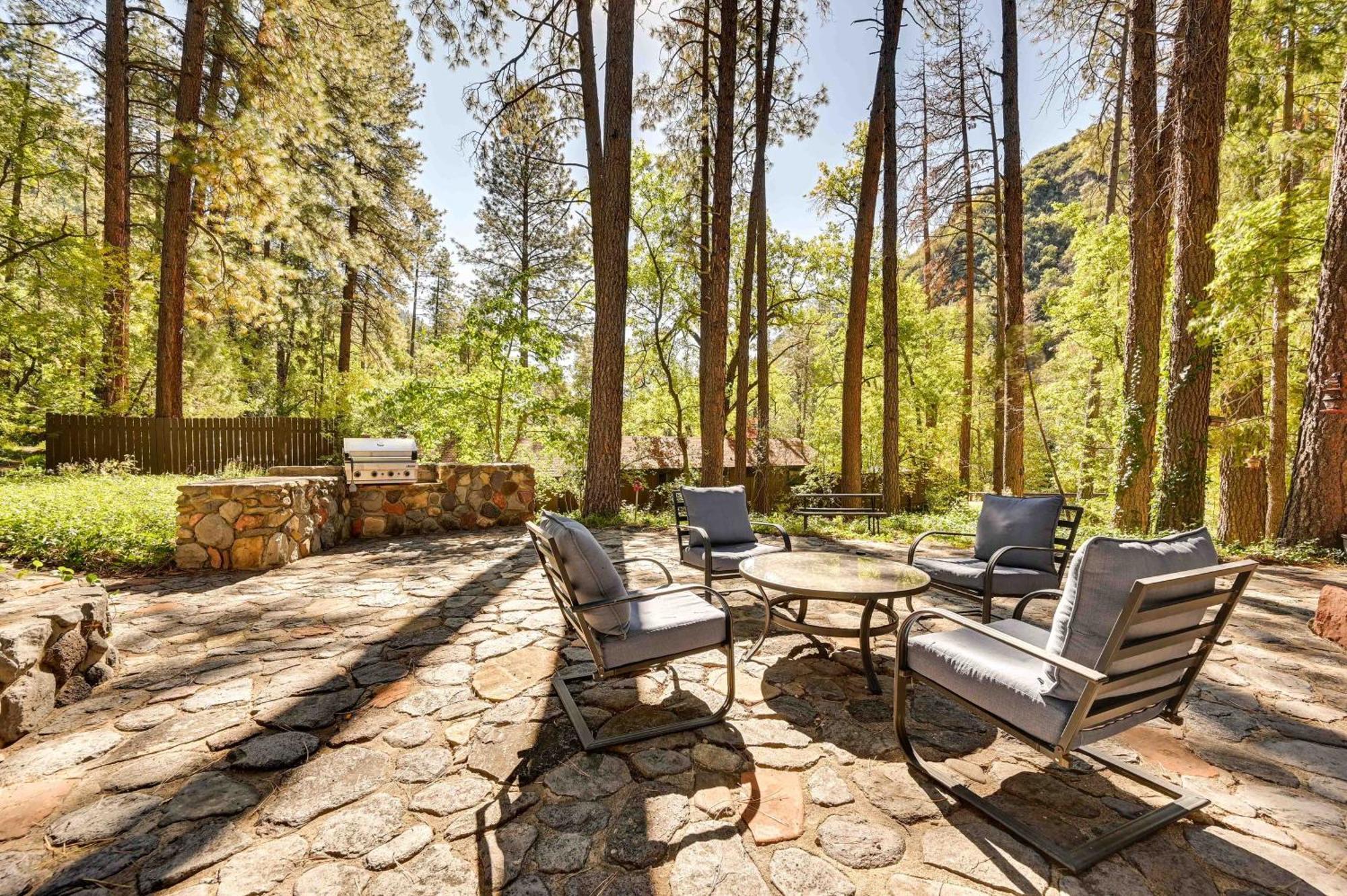 Peaceful Sedona Retreat With Patio And Mtn Views! Apartman Kültér fotó